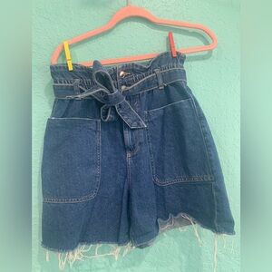 Zara Dark Blue High-Waist Paperbag Denim Shorts 6 chore pockets mom belted